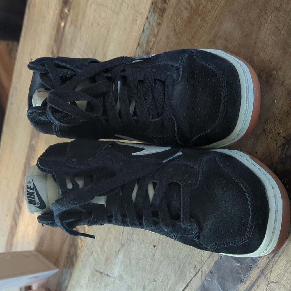 Nike wedge shoes